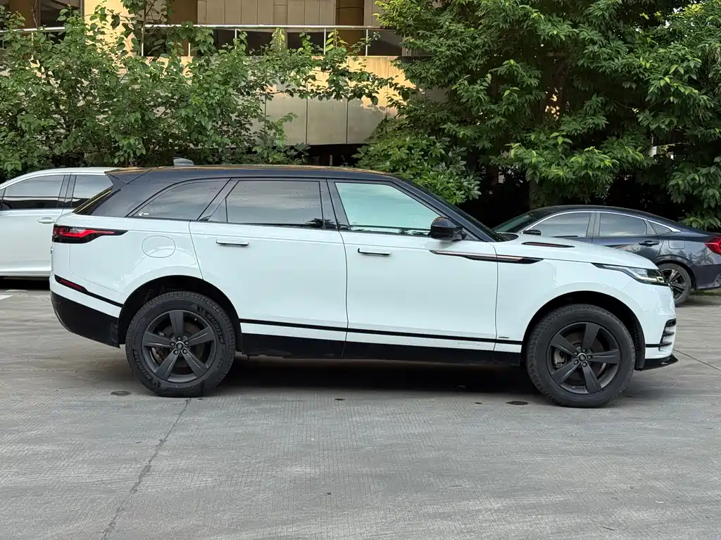 Land Rover Velar — фото 4