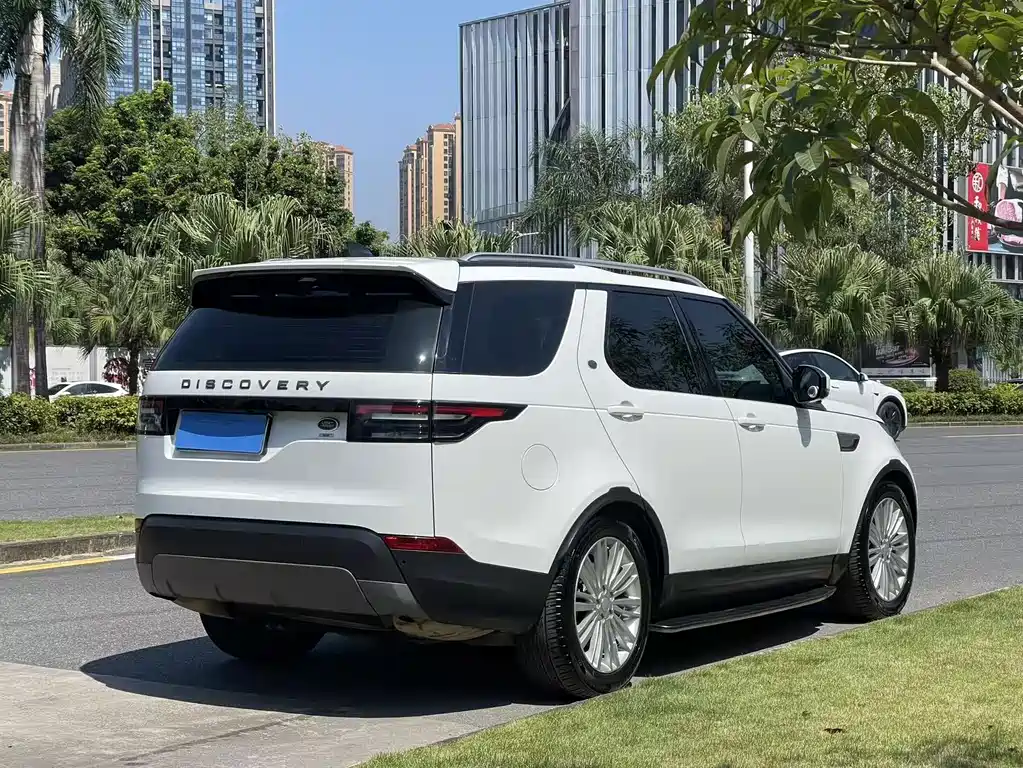 Land Rover Discovery — фото 6