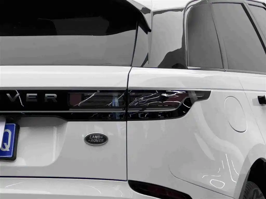 Land Rover Velar — фото 6