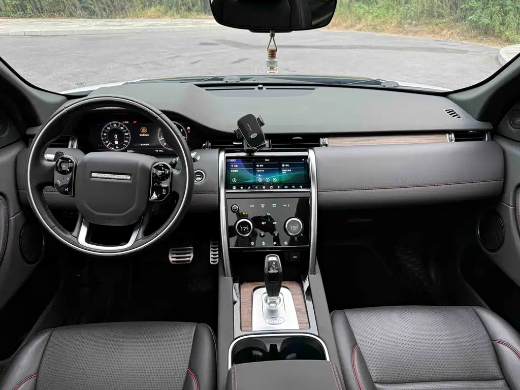 Land Rover Discovery Sport — фото 5