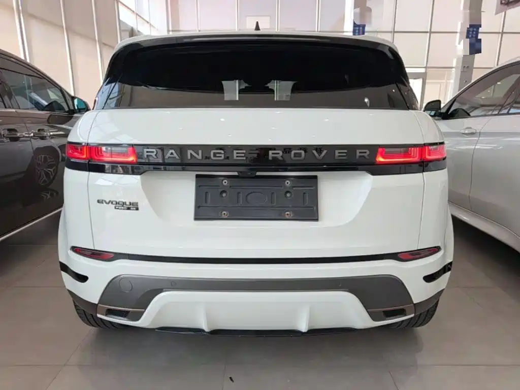 Land Rover Evoque — фото 6