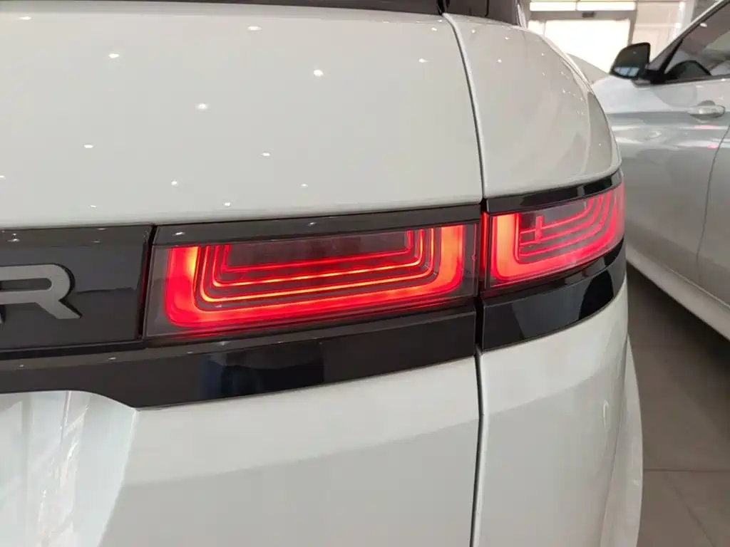 Land Rover Evoque — фото 8