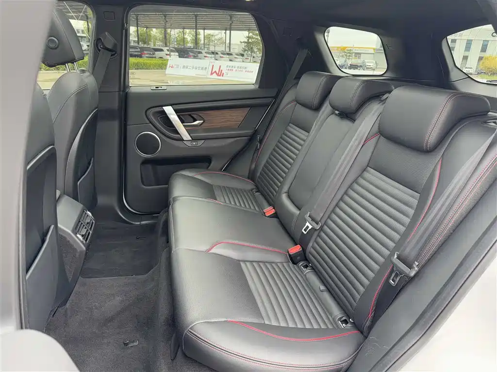 Land Rover Discovery Sport — фото 10