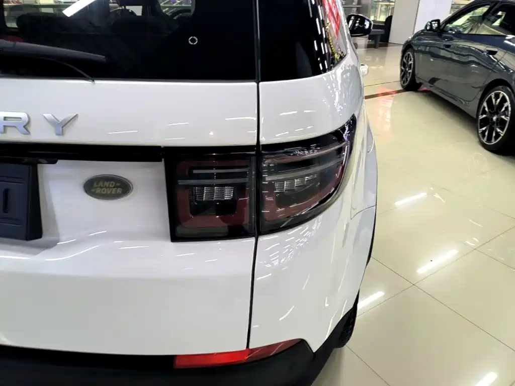 Land Rover Discovery Sport — фото 8