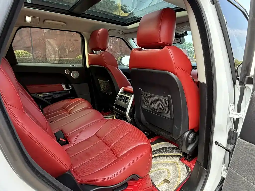Land Rover Sport — фото 13