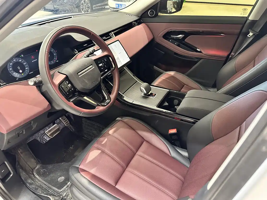 Land Rover Evoque — фото 6