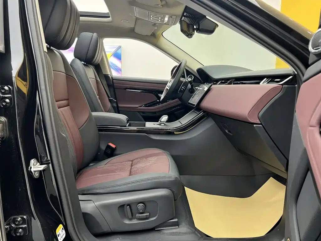 Land Rover Evoque — фото 19