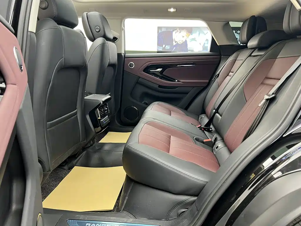 Land Rover Evoque — фото 40