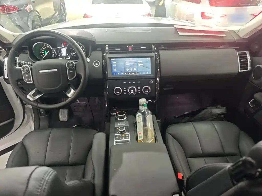 Land Rover Discovery — фото 10