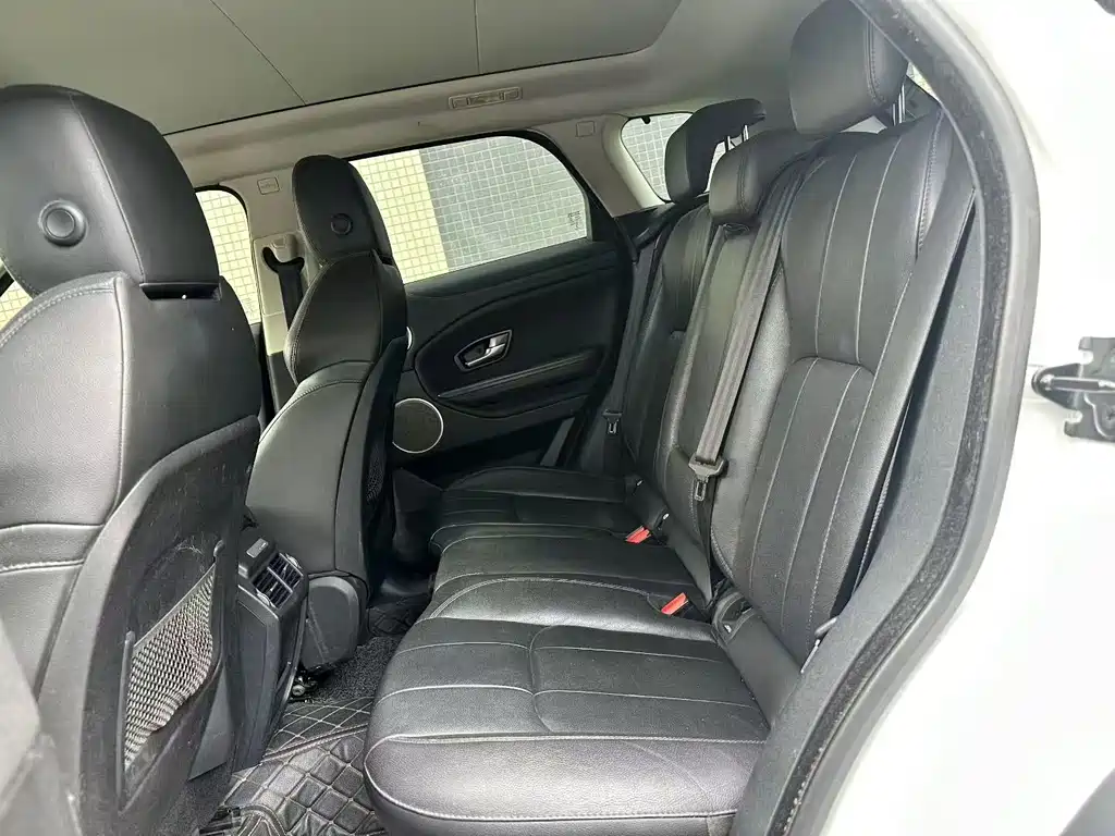 Land Rover Evoque — фото 6