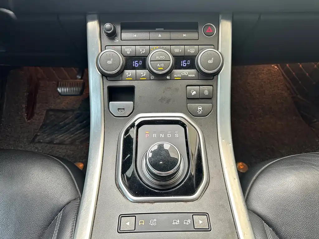 Land Rover Evoque — фото 8