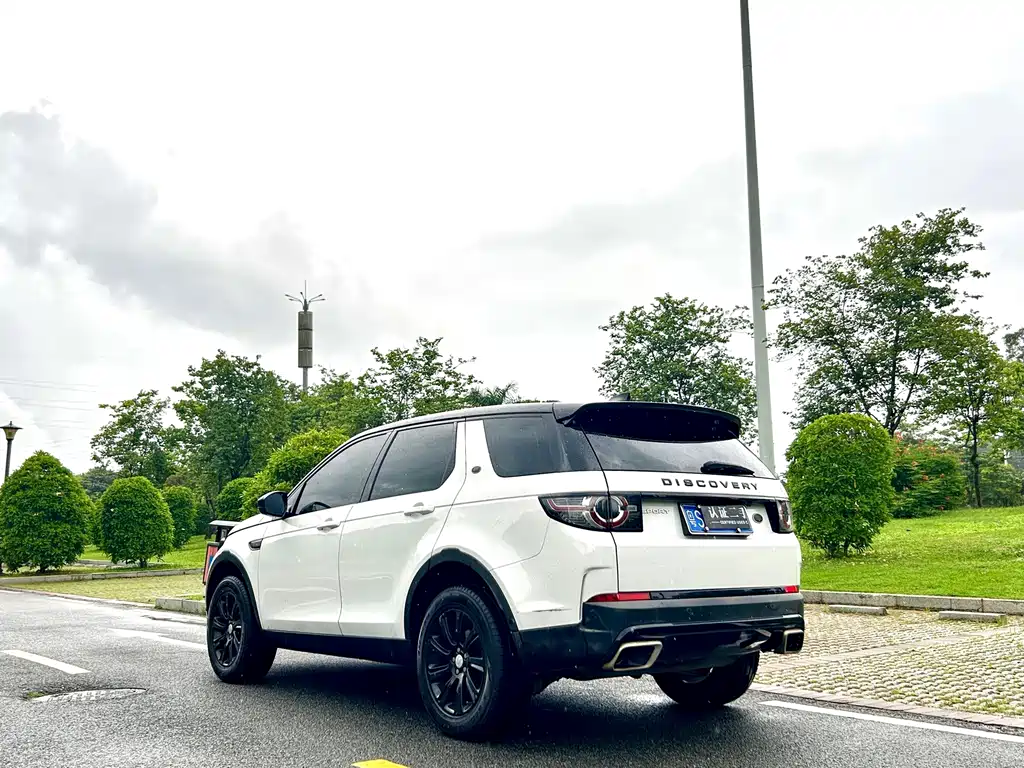 Land Rover Discovery Sport — фото 6