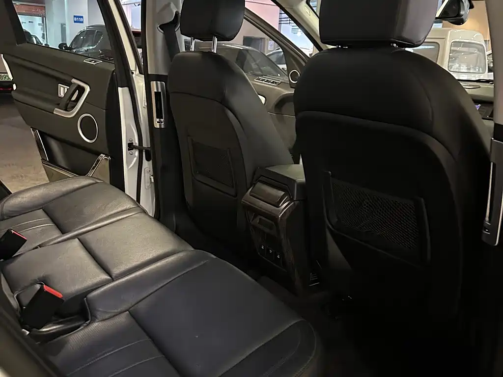 Land Rover Discovery Sport — фото 10