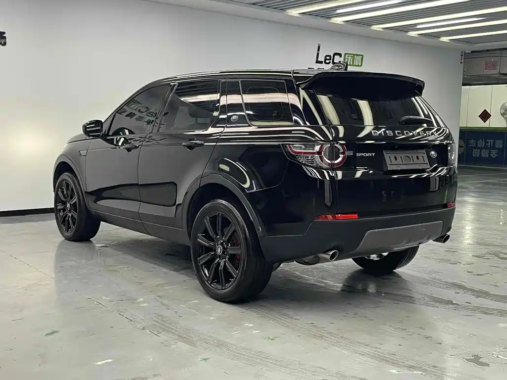 Land Rover Discovery Sport — фото 4