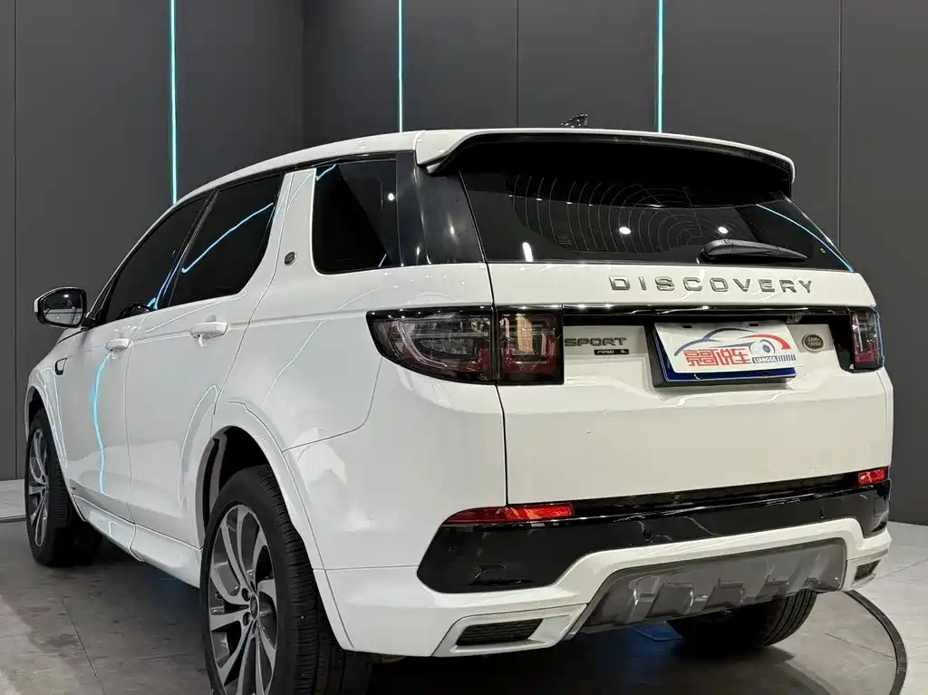 Land Rover Discovery Sport — фото 8