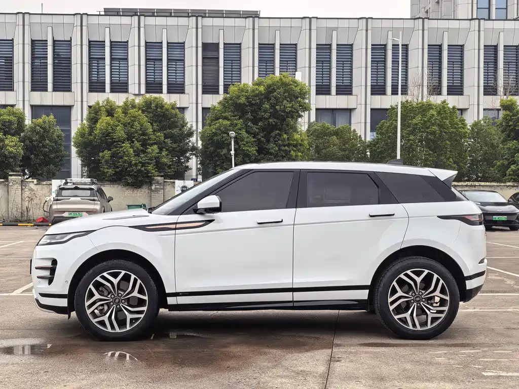 Land Rover Evoque — фото 5