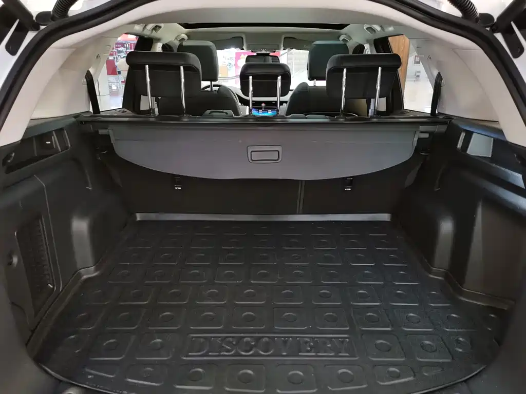 Land Rover Discovery Sport — фото 14