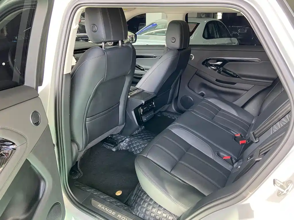 Land Rover Evoque — фото 5