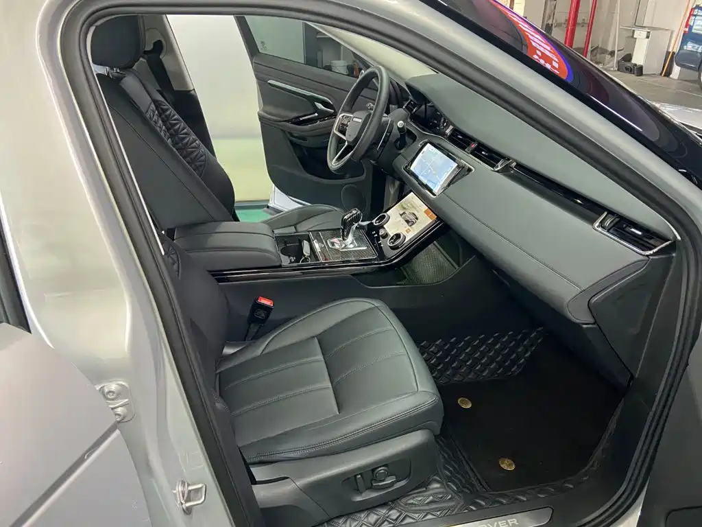 Land Rover Evoque — фото 8