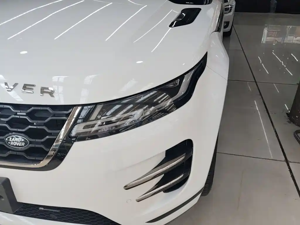 Land Rover Evoque — фото 24