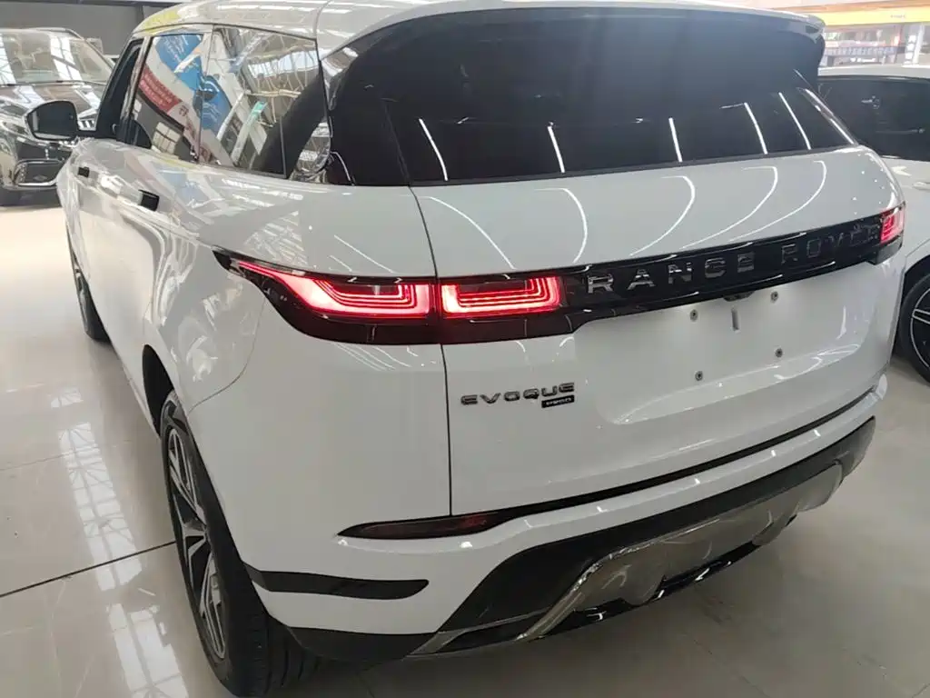 Land Rover Evoque — фото 5