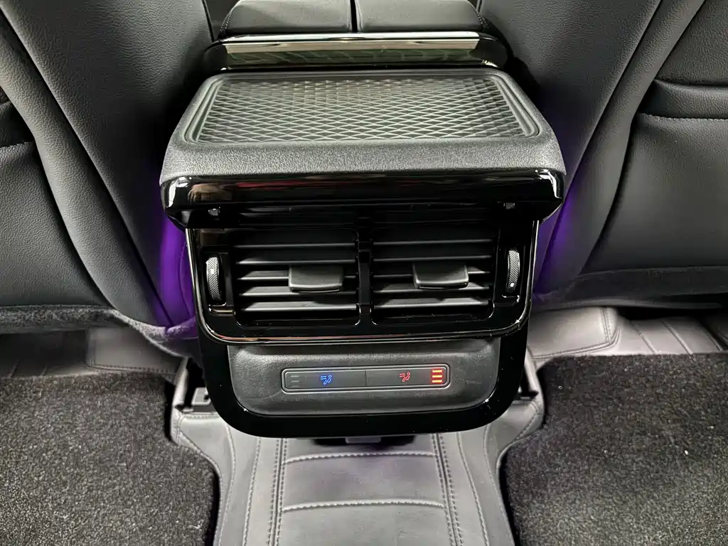 Land Rover Evoque — фото 21