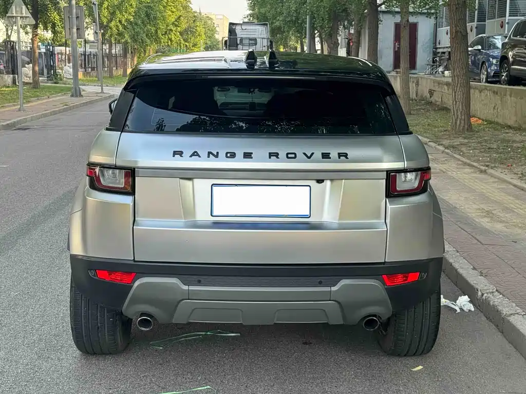 Land Rover Evoque — фото 5