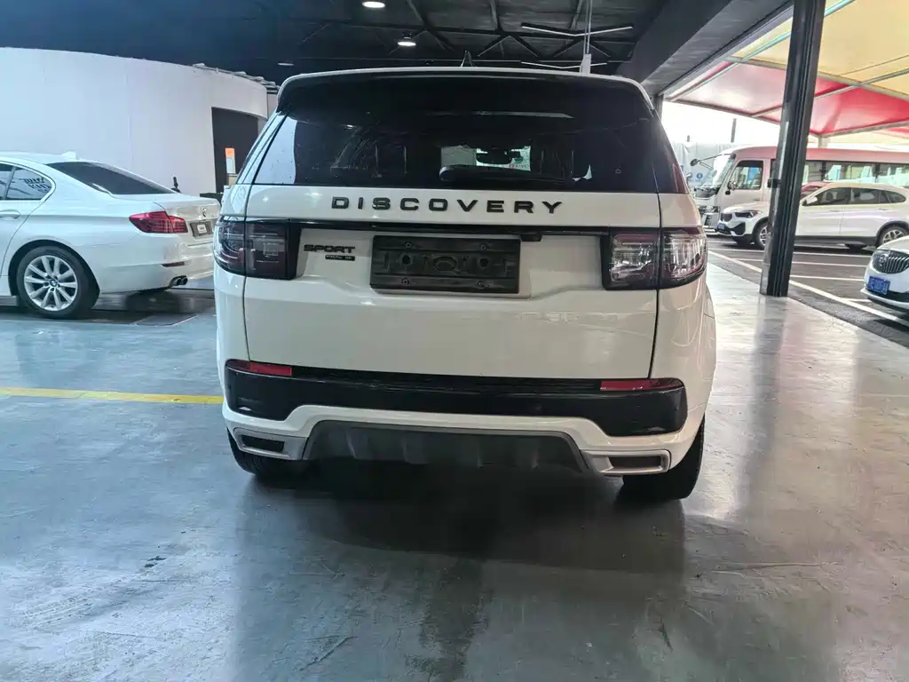 Land Rover Discovery Sport Hybrid — фото 9