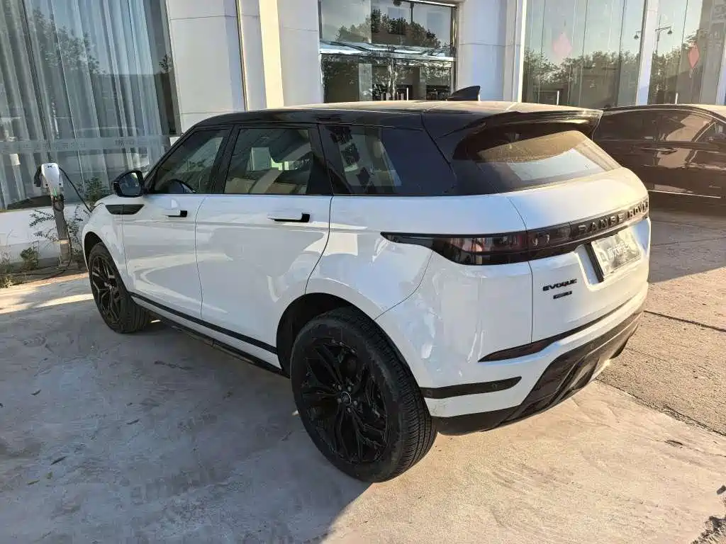 Land Rover Evoque — фото 4