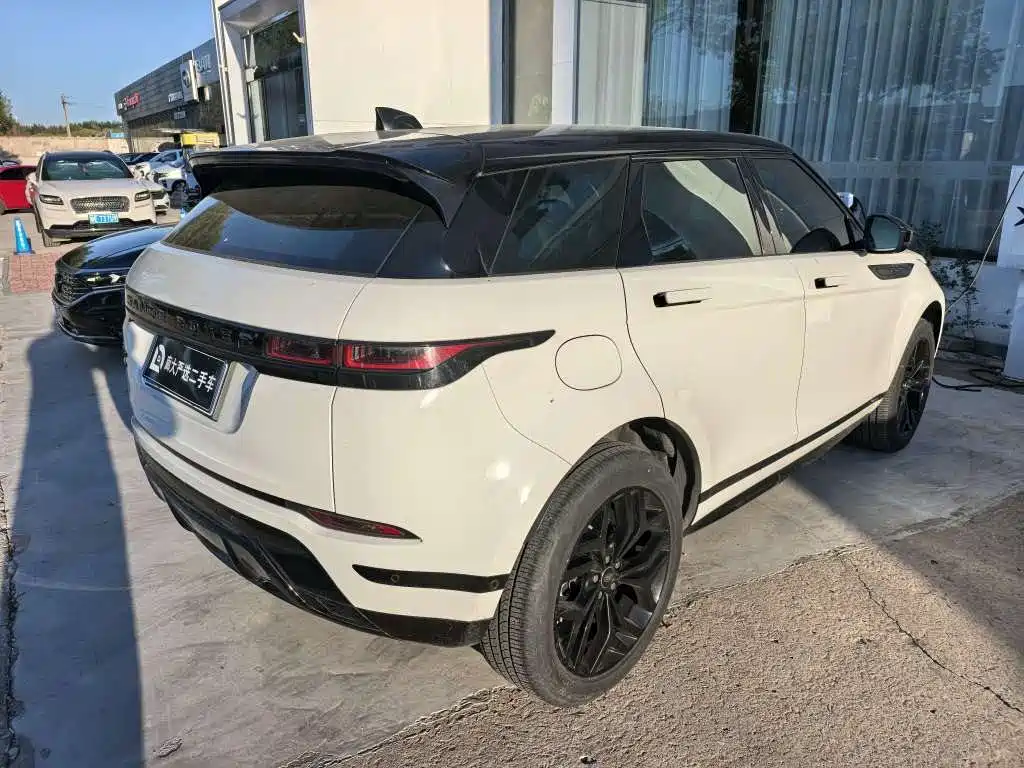 Land Rover Evoque — фото 6