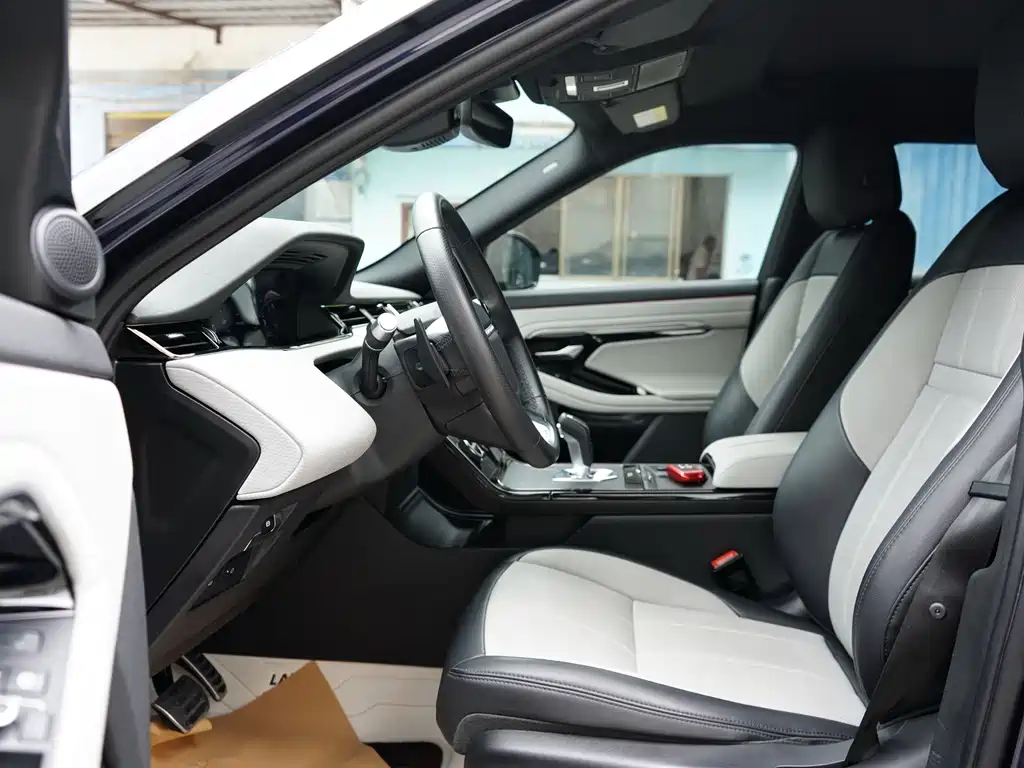 Land Rover Evoque — фото 4