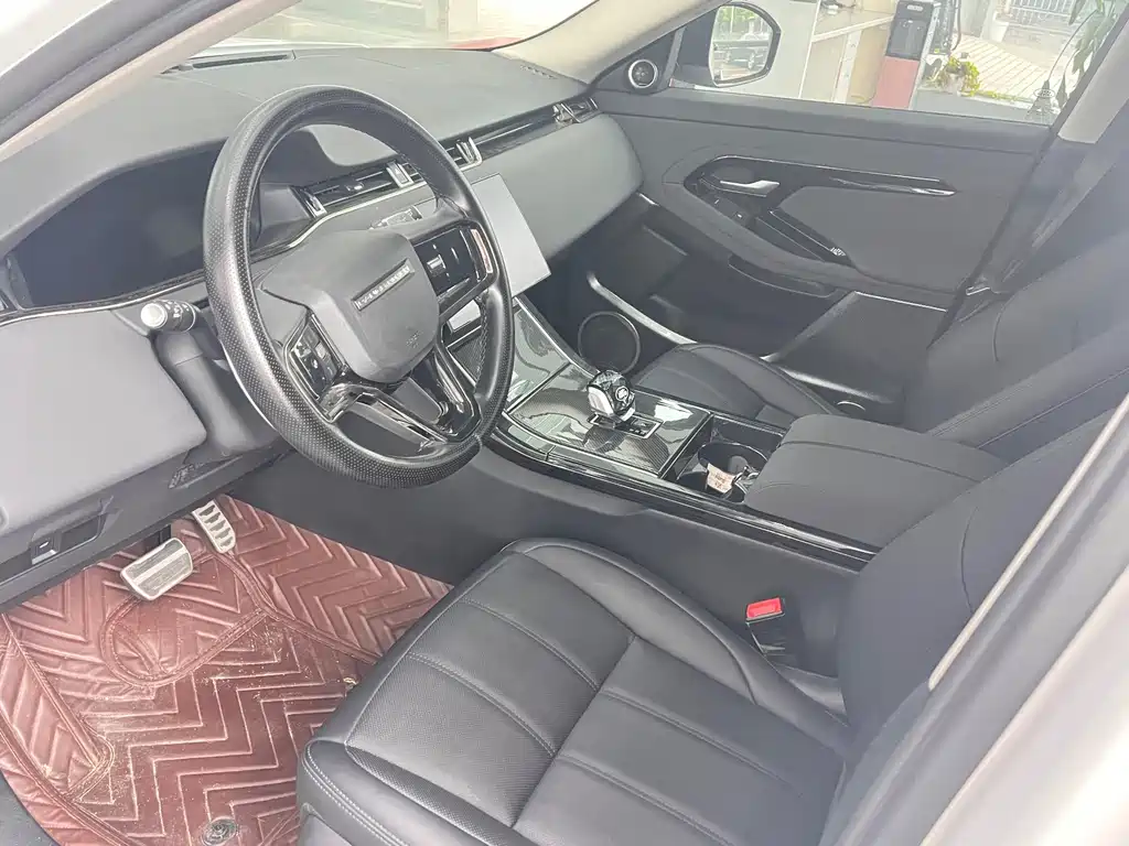 Land Rover Evoque — фото 6