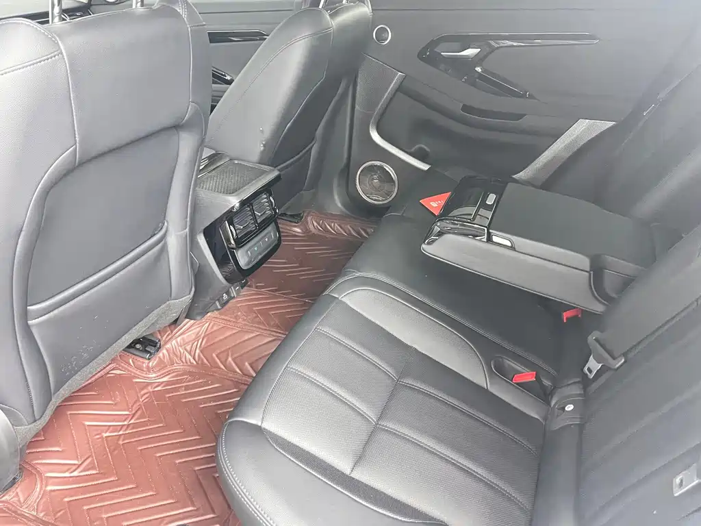 Land Rover Evoque — фото 10