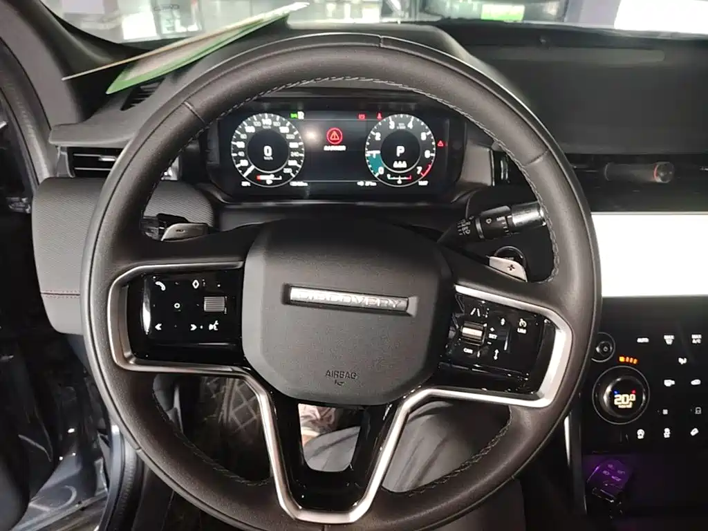 Land Rover Discovery Sport — фото 11