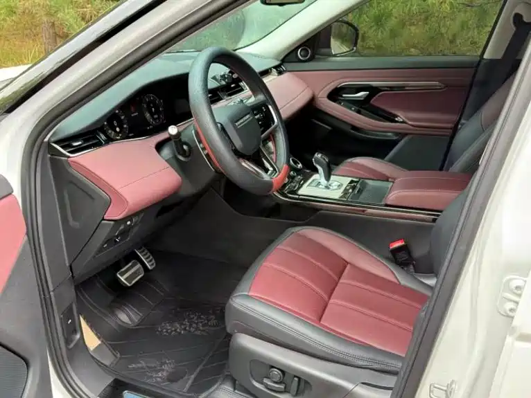 Land Rover Evoque — фото 4
