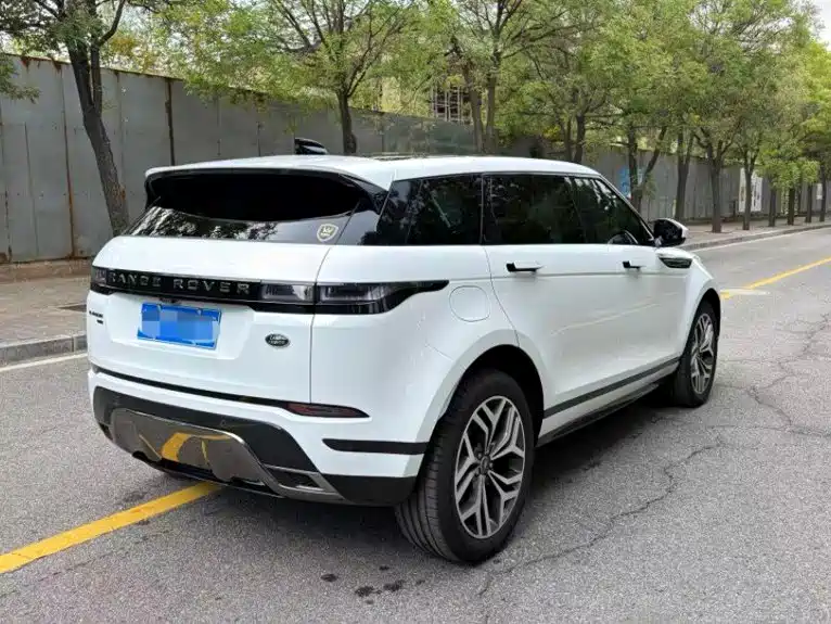 Land Rover Evoque — фото 8