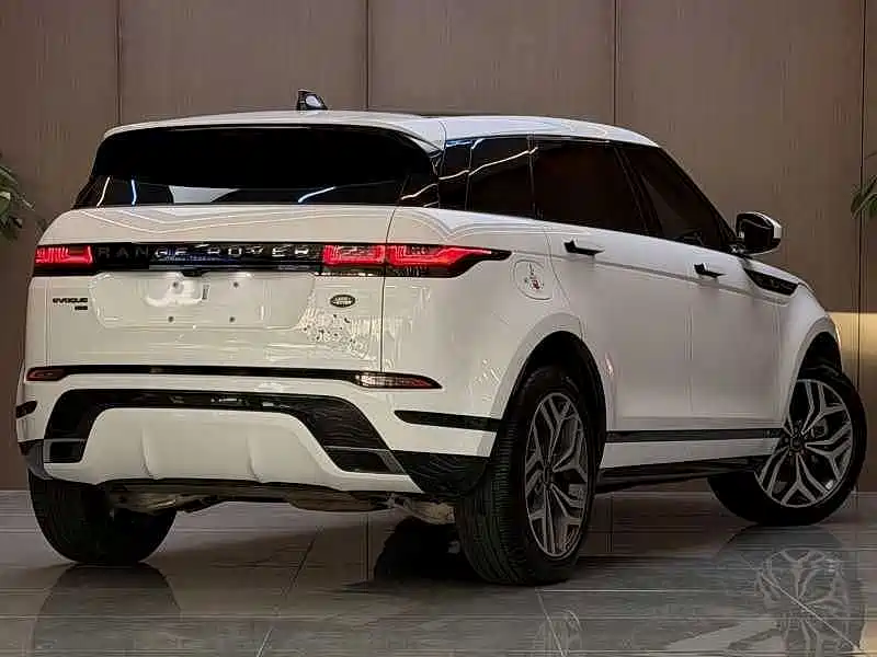 Land Rover Evoque — фото 6
