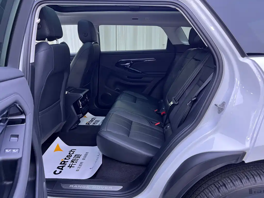 Land Rover Evoque — фото 8