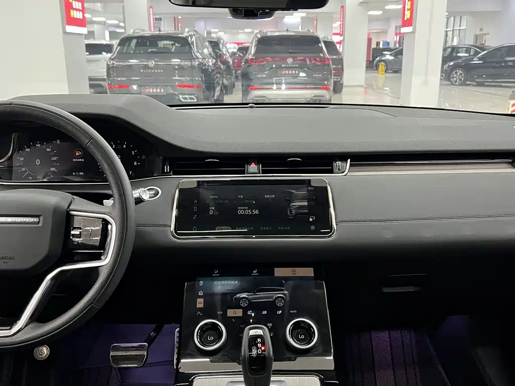 Land Rover Evoque — фото 6