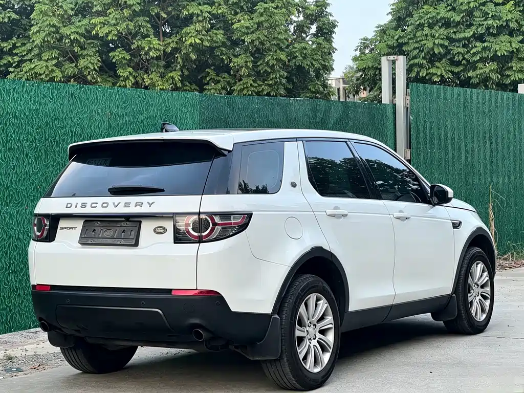 Land Rover Discovery Sport — фото 13