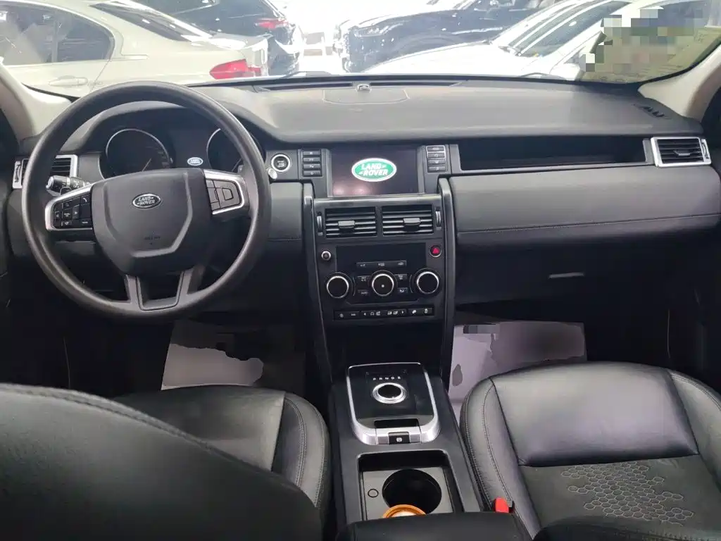 Land Rover Discovery Sport — фото 6