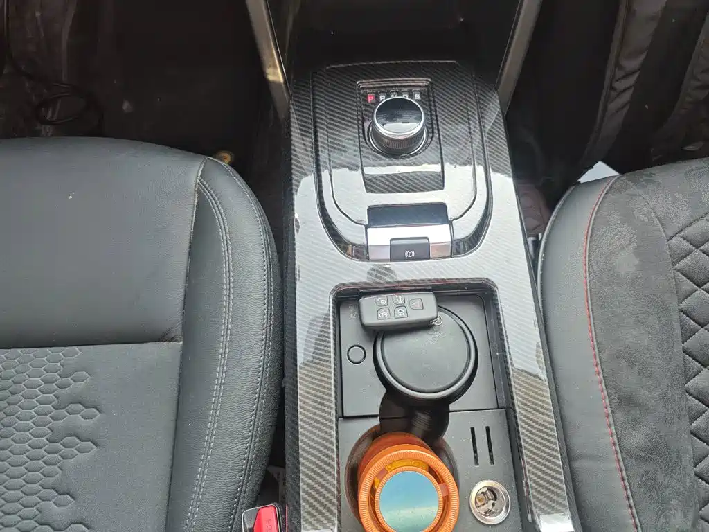 Land Rover Discovery Sport — фото 14