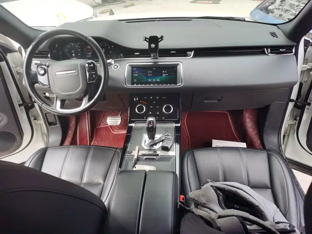 Land Rover Evoque — фото 6
