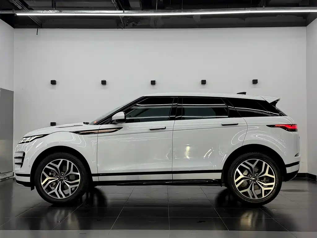 Land Rover Evoque — фото 3