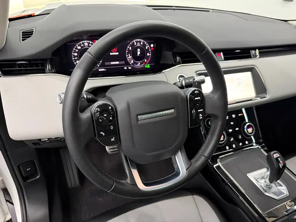 Land Rover Evoque — фото 8