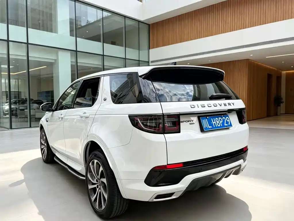 Land Rover Discovery Sport — фото 9
