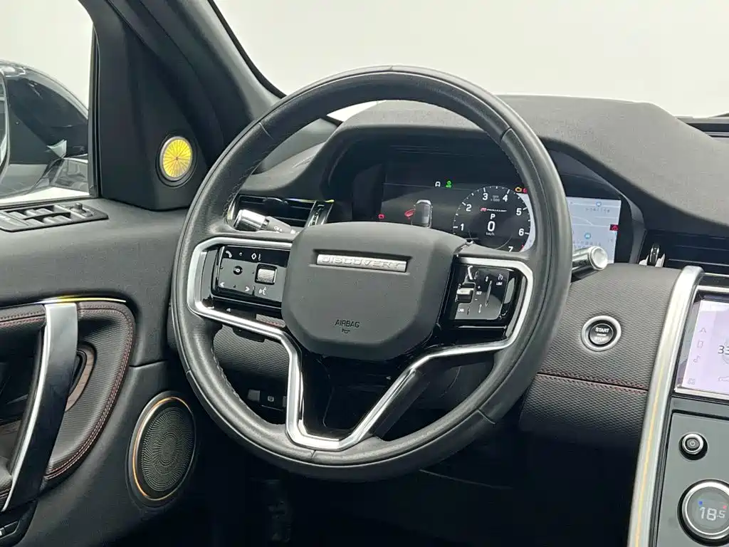 Land Rover Discovery Sport — фото 21