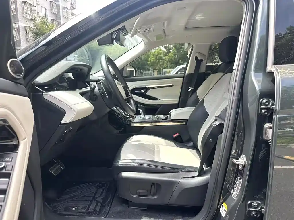 Land Rover Evoque — фото 3