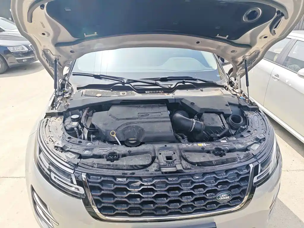 Land Rover Evoque — фото 15