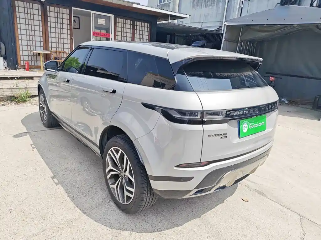 Land Rover Evoque — фото 22
